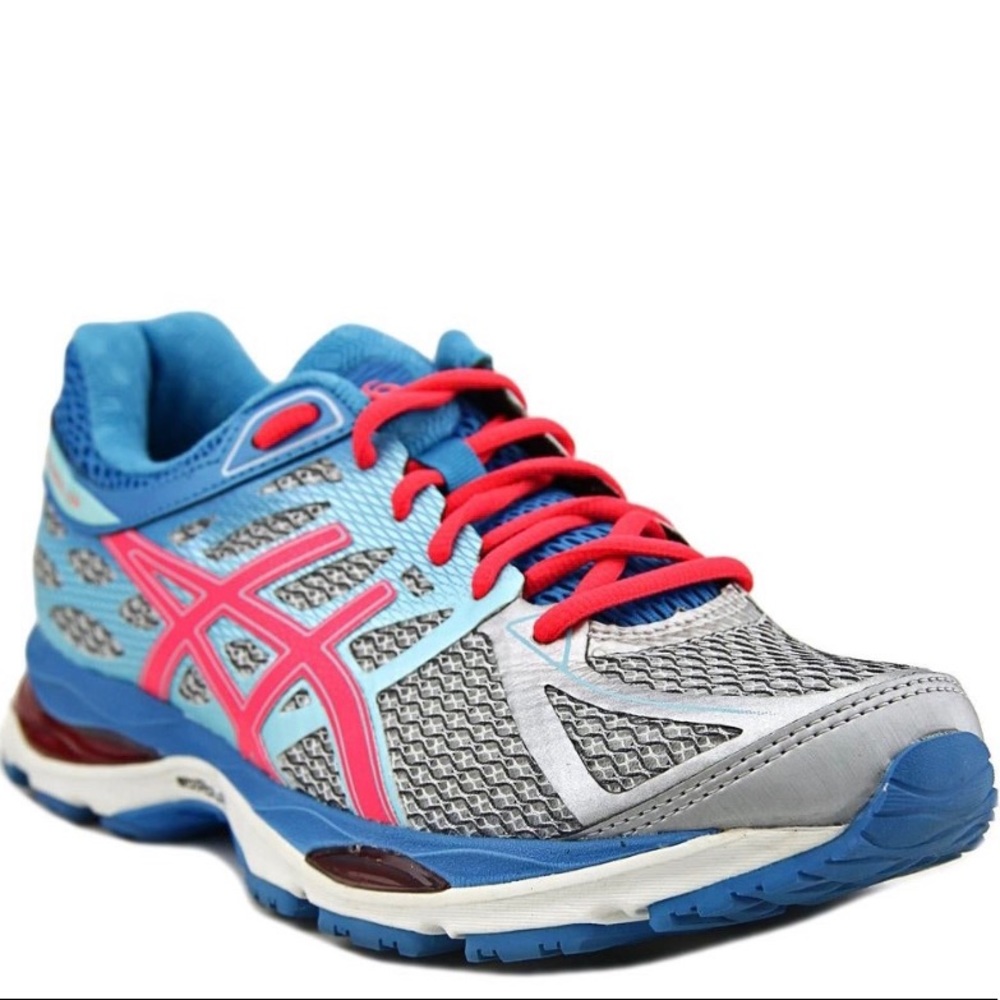 ASICS Gel Cumulus 17 Running Sneaker size 8